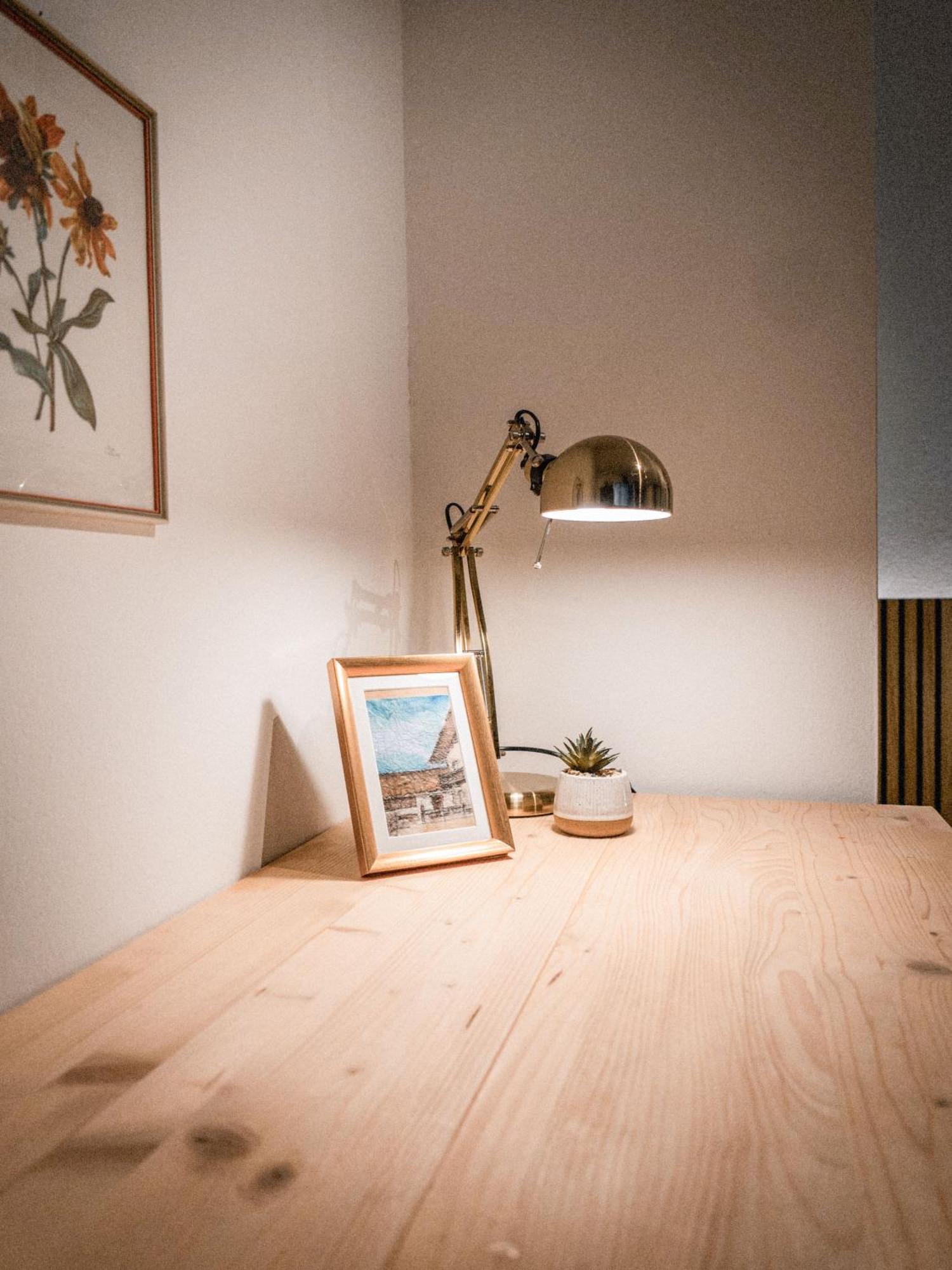 Bergblick Apartment In Zentrumsnaehe Mit Garage Merano Exteriör bild